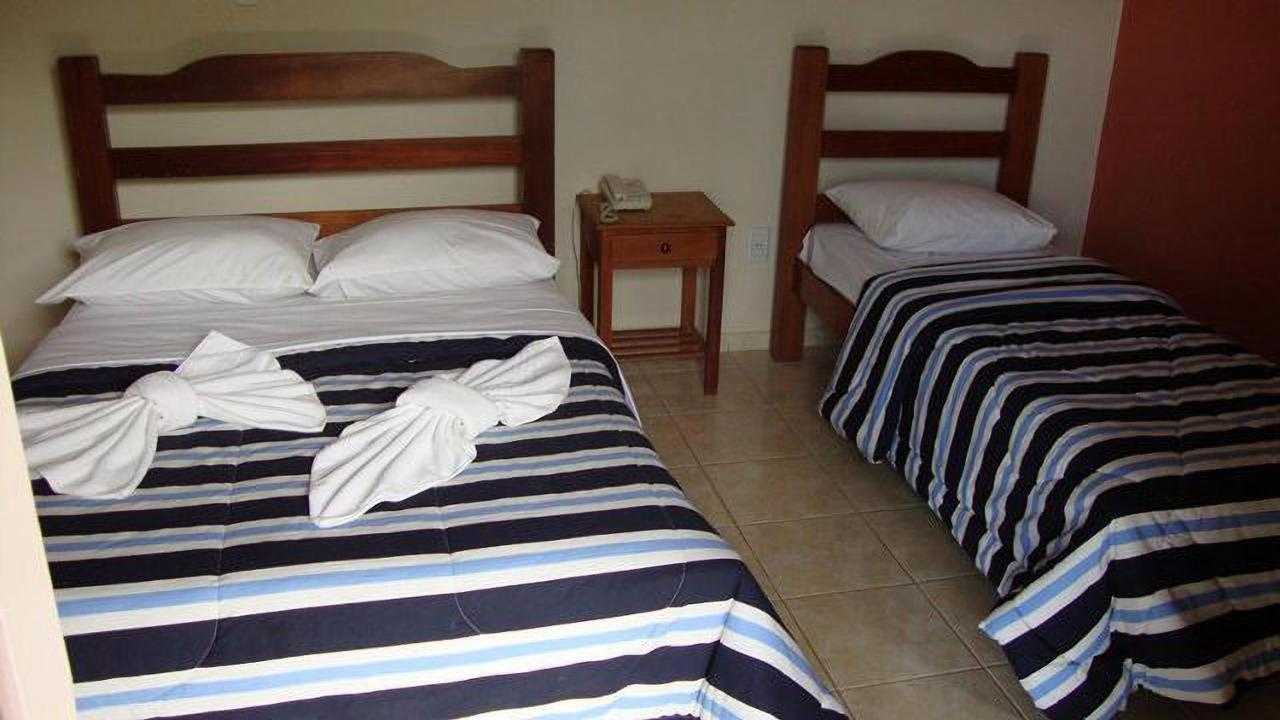 Aguas Vivas Hotel Fazenda Pirenopolis Bagian luar foto