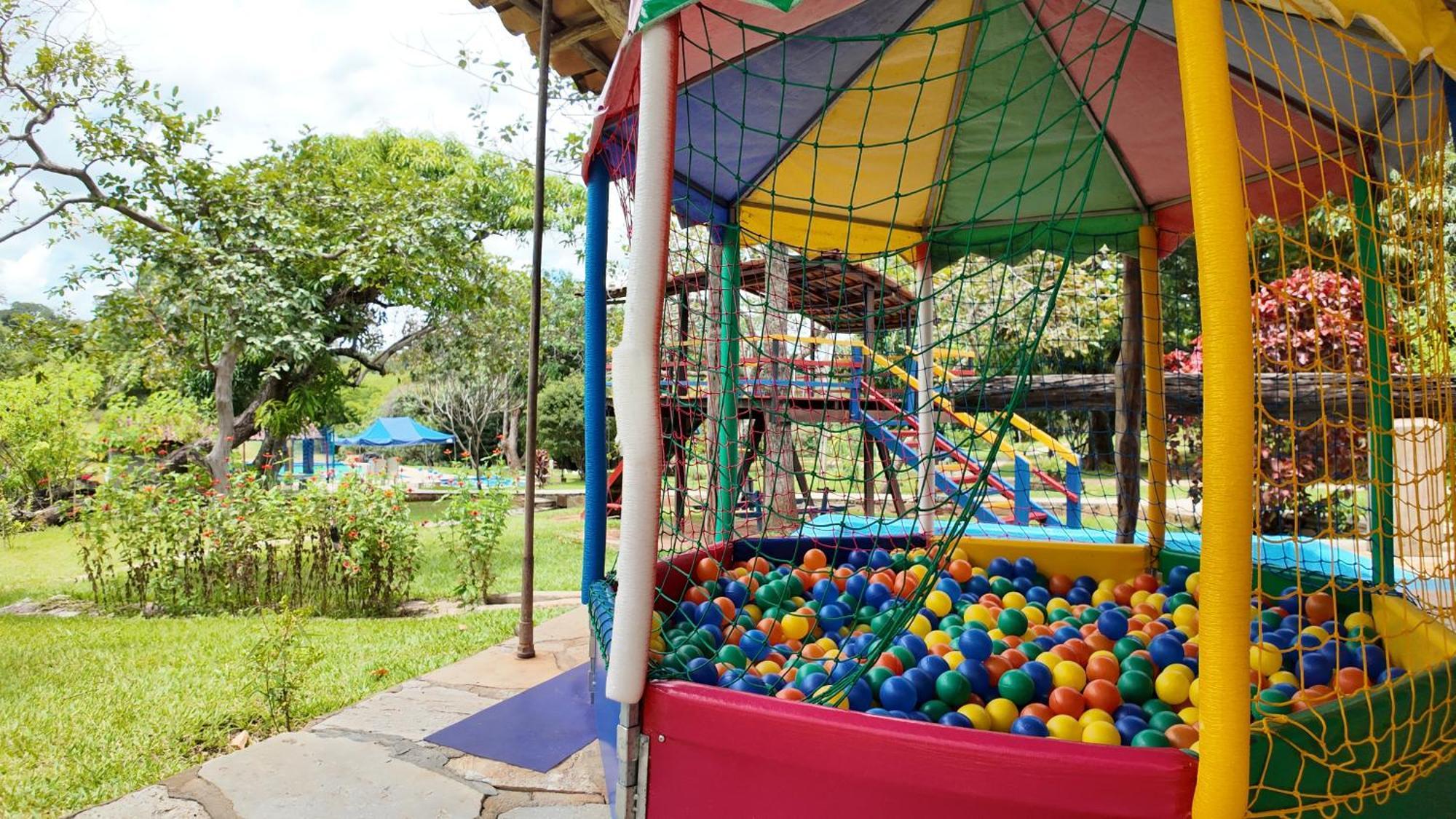Aguas Vivas Hotel Fazenda Pirenopolis Bagian luar foto